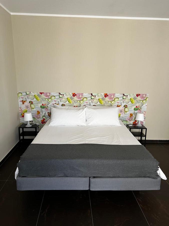 Lo Svevo Apartamento Catânia Exterior foto